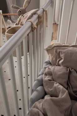 Sengetøj|AliceFox Alice & Fox ALEAH Flettet Sengerand 200cm, Light Grey Grå