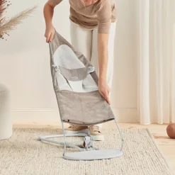 Skråstole & Babygynger|BABYBJORN BabyBjörn Balance Soft Skråstol Mesh, Gråbeige/Hvid