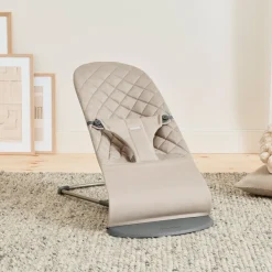 Skråstole & Babygynger|BABYBJORN BabyBjörn Bliss Skråstol Vævet Classic Quilt, Sandgrå Beige