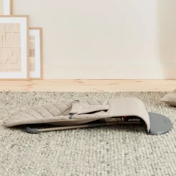 Skråstole & Babygynger|BABYBJORN BabyBjörn Bliss Skråstol Vævet Classic Quilt, Sandgrå Beige