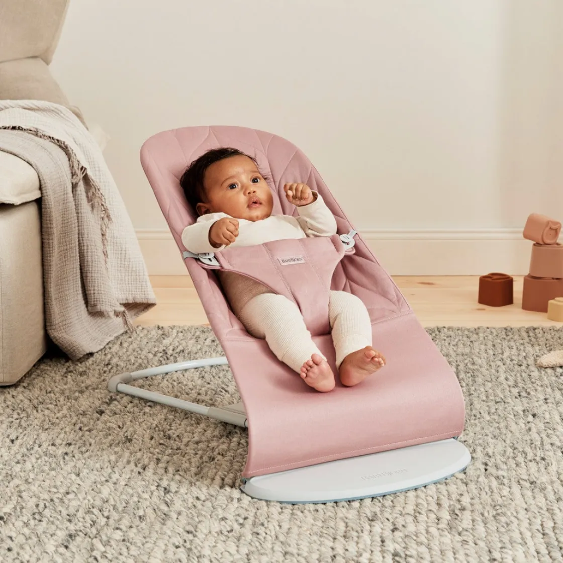 Skråstole & Babygynger|BABYBJORN BabyBjörn Bliss Skråstol Woven Bladmønstret Quilt, Gammelrosa Lyserød