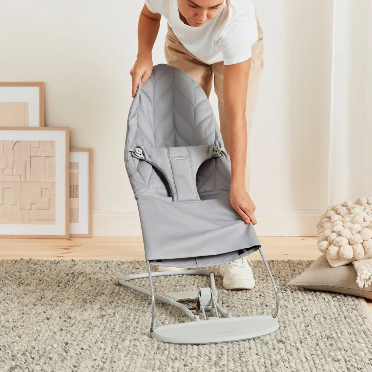 Skråstole & Babygynger|BABYBJORN BabyBjörn Bliss Skråstol Woven Bladmønstret Quilt, Lysegrå Grå