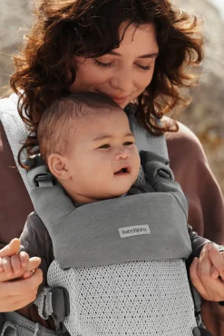Bæreseler, Strækvikler & Bærestole|Spisetid|BABYBJORN BabyBjörn Hagesmæk til Harmony Bæresele Jersey, Lysegrå Grå