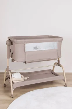Børnesenge & Tilbehør|Beemoo CARE Motion Bedside Crib, Taupe/Wood