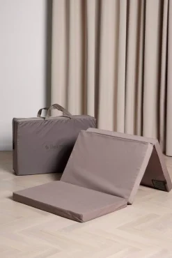 Børnesenge & Tilbehør|Beemoo CARE QuickFold Weekendseng inkl. Madras, Taupe