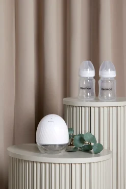 Amning|Beemoo CARE Wearable Elektrisk Brystpumpe Single inkl. Modermælksflaske 180 ml 2-pak