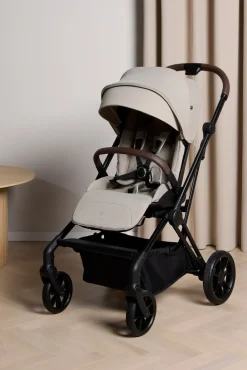 Vognpakker|Beemoo Pro Twist Duovogn Inkl. Cybex Aton B2 Autostol Baby & Base, Latte Beige/Volcano Black