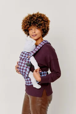 Bæreseler, Strækvikler & Bærestole|BizziGrowin Bizzi Growin Nomad Air Bæresele, Harlow Lavender Blue Blå/Rød