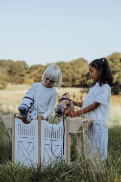 byASTRUP Dukker & Bamser-Hesteboks til 4 Kæpheste