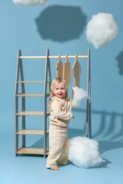 Børnemøbler|DuckWoodworks Duck Woodworks Knagerække med Hylder, Grå