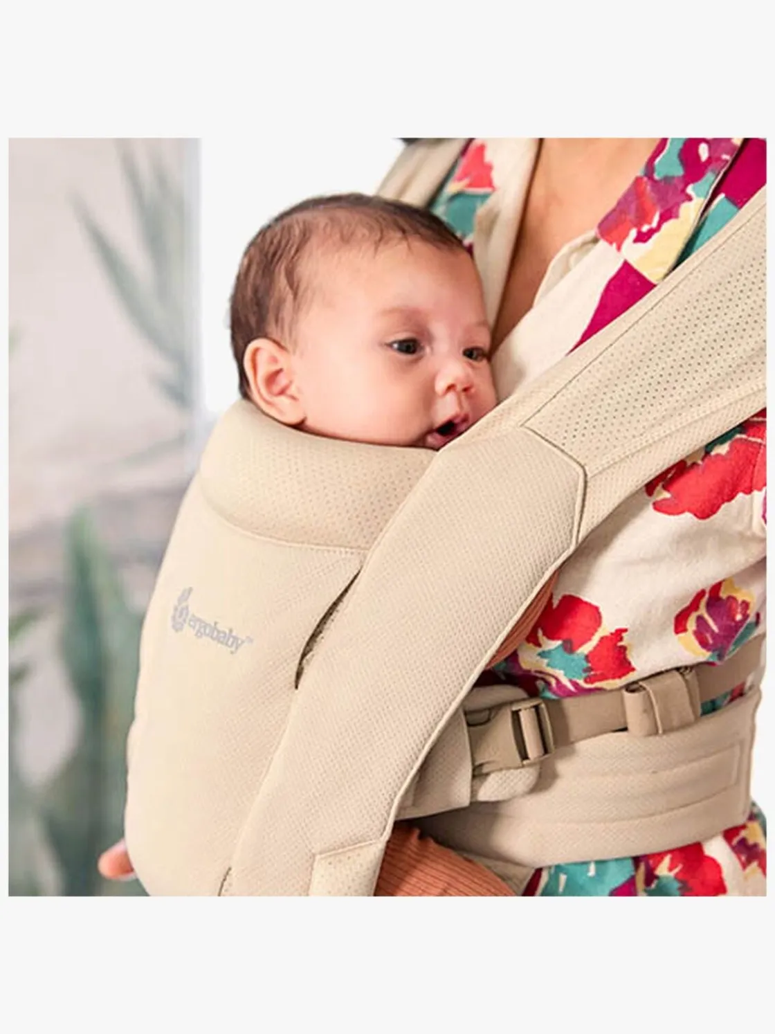 Bæreseler, Strækvikler & Bærestole|Ergobaby Embrace Soft Air Mesh Bæresele, Cream Beige