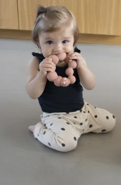 Babylegetøj|FILIBABBA Gummilegetøj Lily the Larva