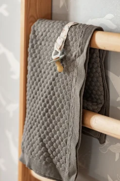 Børn FILIBABBA Interiør- Strikket Stofble, Rock Ridge