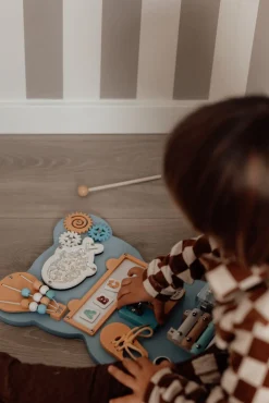 Babylegetøj|HEMMINGSEN Kids Mini Aktivitetstavle med Spilledåse