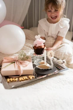 Interiør|JaBaDaBaDo Lysestage Svane, Multi