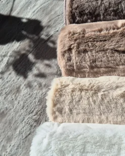 Gulvtæpper|KM Carpets Heaven Deluxe Gulvtæppe 80x150, Grå