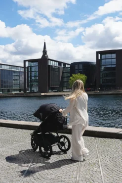 Lionelo Aktivitetsvogne-Azura Løbevogn, Black Onyx