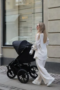 Lionelo Aktivitetsvogne-Azura Løbevogn, Black Onyx