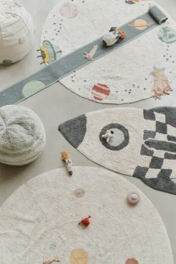 Interiør|LorenaCanals Lorena Canals Gulvtæppe Raket 85x135 Rød/Sort/Orange