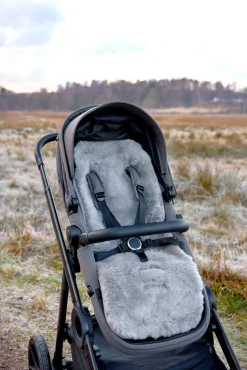 Nordlys Vogntilbehør-Svea Hynde Lammeskind, Grå