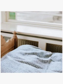 Sengetøj|Thatsmine That's Mine Levi Sengesæt Tremmeseng 100x130, Flores Sandshell/Blue