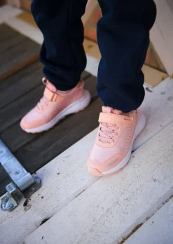Børn VikingFootwear Sneakers-Viking Aery Tau 1V Mid GTX Sneakers, Peach