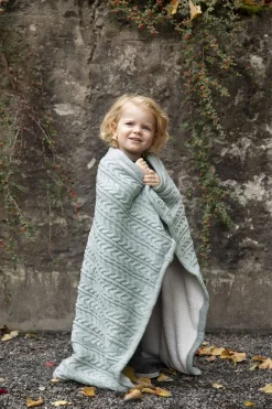 Interiør|VinterBloom Vinter & Bloom Tæppe Cuddly, Sage Green Grøn
