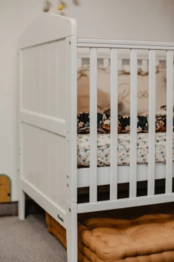 Børnesenge & Tilbehør|Woodies Hampton Tremmeseng, Hvid