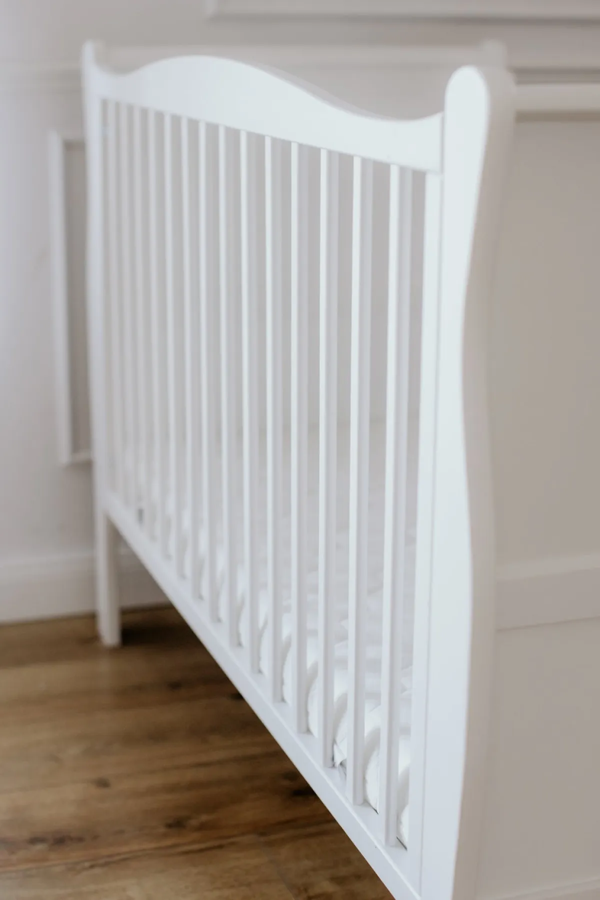 Børnesenge & Tilbehør|Woodies Noble Tremmeseng, Hvid